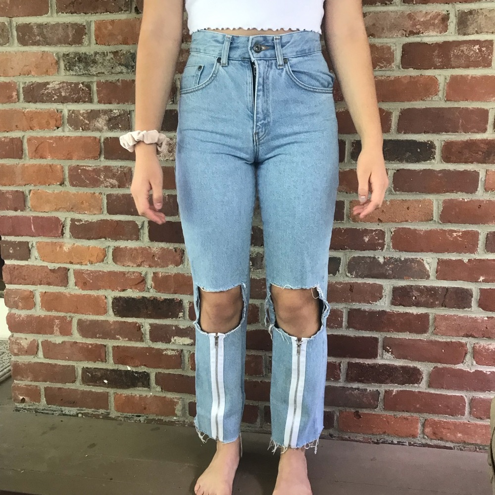 RAGGED PRIEST knee cut-out zip denim